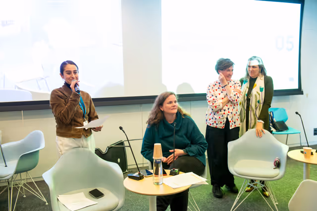 Foto 13: Lux Youth Seminar