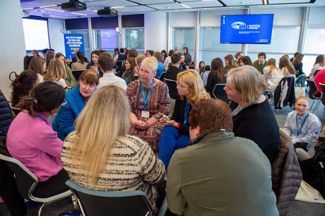 Foto 2: Lux Youth Seminar