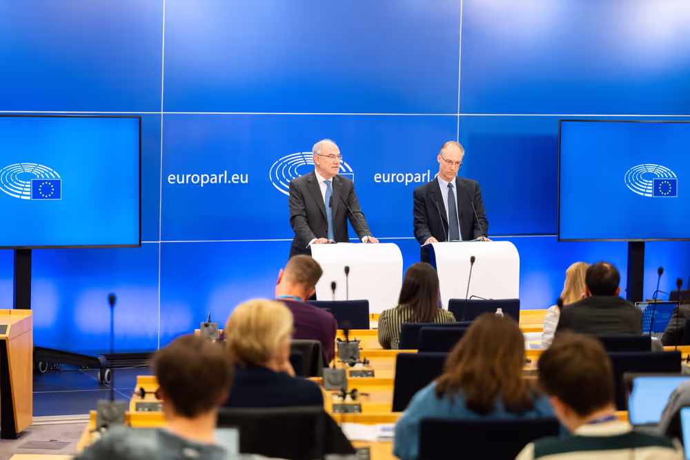 Presentation of final Eurobarometer survey data of public opinion before 2024 elections