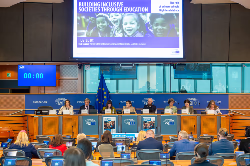 The role of primary schools High-level debate