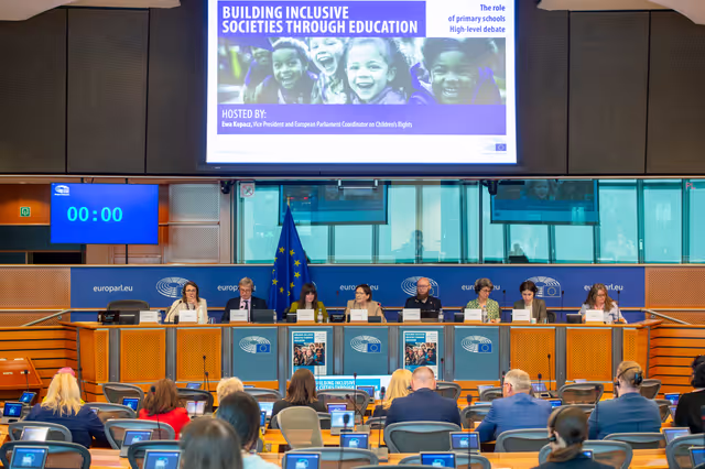 Foto 37: The role of primary schools High-level debate