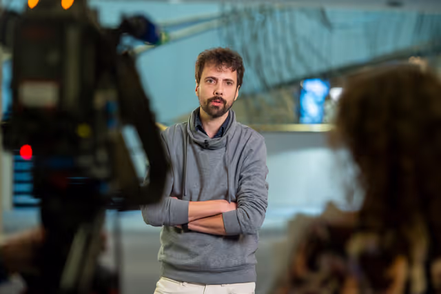 Foto 41: Interviews with the cast for the Hero movie