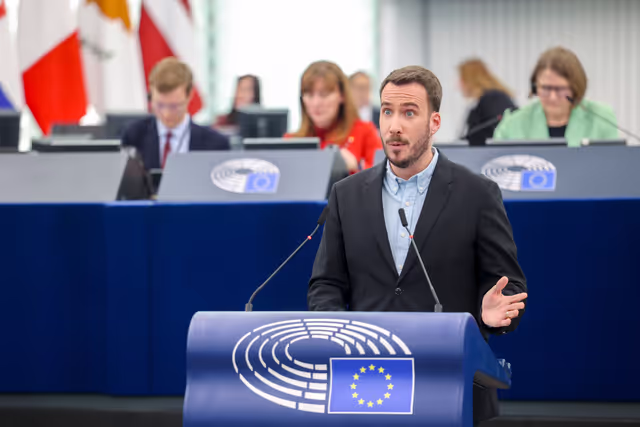 EP Plenary session - Preventing plastic pellet losses to reduce microplastic pollution