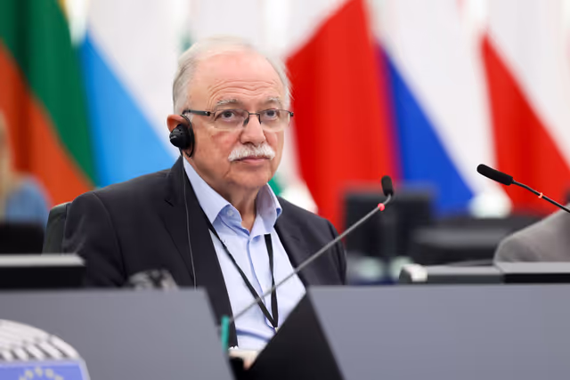 Foto 13: EP Plenary session - Combating violence against women and domestic violence