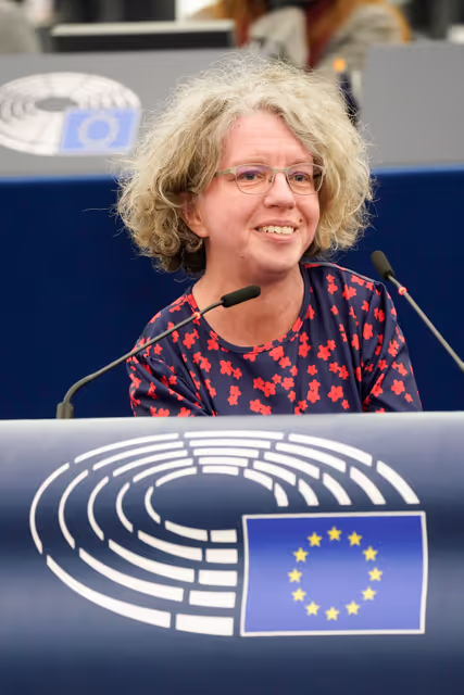 Photo 24: EP Plenary session - Joint Debate - Disability cards