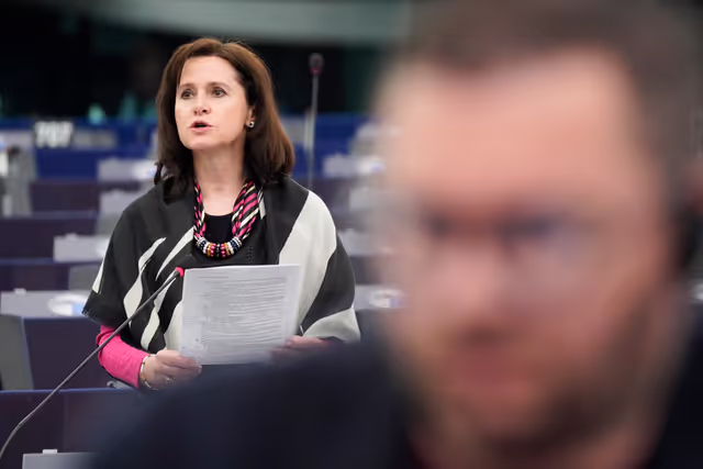 Photo 10: EP Plenary session - Joint Debate - Disability cards