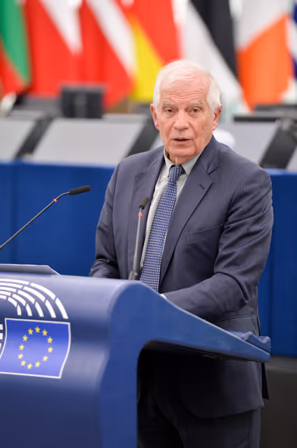 Photo 42 : EP Plenary session - Commission statement - The use of Russian frozen assets to support Ukraine’s victory and reconstruction