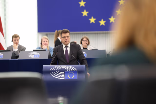 Photo 22 : EP Plenary session - Commission Statement - Attempts to reintroduce a foreign agent law in Georgia and its restrictions on civil society