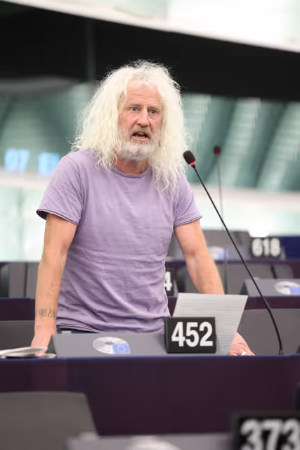 Photo 3 : EP Plenary session - Commission Statement - Attempts to reintroduce a foreign agent law in Georgia and its restrictions on civil society