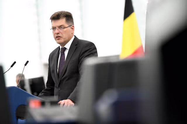 Fotografie 11: EP Plenary session - Commission statement - Situation in Haiti
