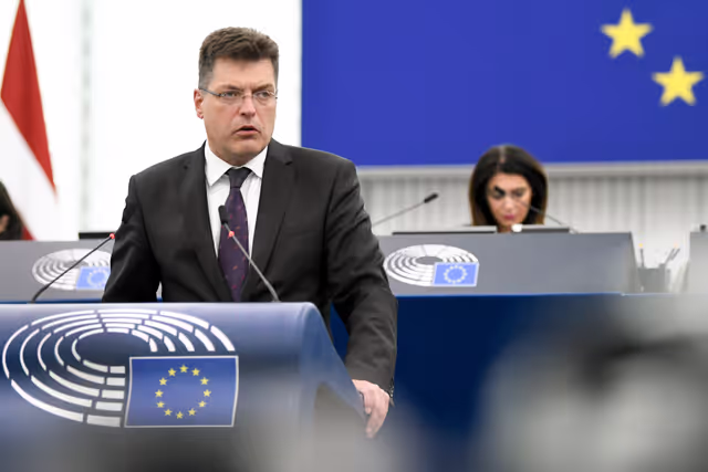 Fotografie 8: EP Plenary session - Commission statement - Situation in Haiti