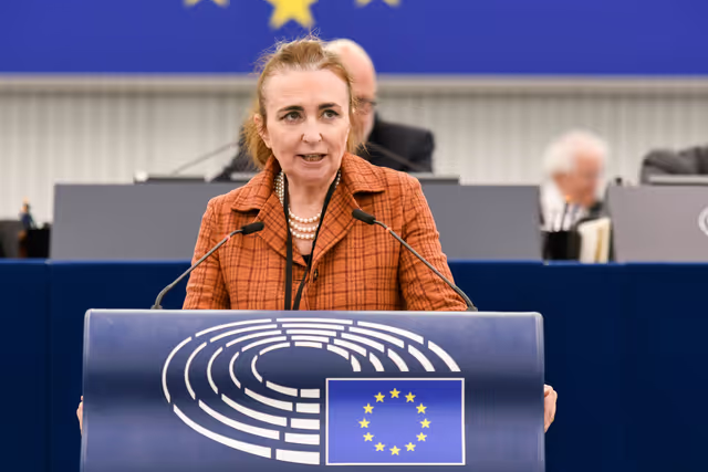 Foto 44: EP Plenary session - Council and Commission statements - Forging a sustainable future together: economic, social and territorial challenges for a competitive, cohesive and inclusive Europe