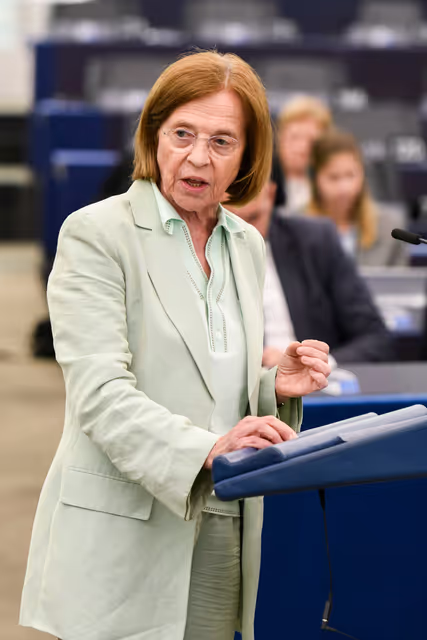 Foto 38: EP Plenary session - Council and Commission statements - Forging a sustainable future together: economic, social and territorial challenges for a competitive, cohesive and inclusive Europe