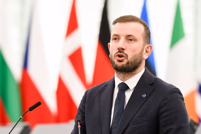 Foto 22: EP Plenary session - Council and Commission statements - Forging a sustainable future together: economic, social and territorial challenges for a competitive, cohesive and inclusive Europe