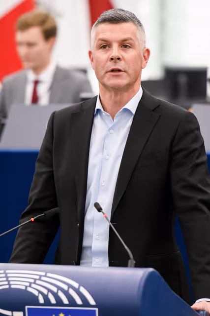 Foto 13: EP Plenary session - Council and Commission statements - Forging a sustainable future together: economic, social and territorial challenges for a competitive, cohesive and inclusive Europe