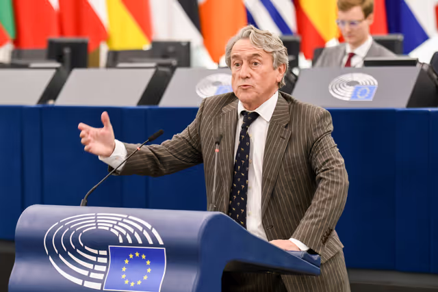 Foto 7: EP Plenary session - Council and Commission statements - Forging a sustainable future together: economic, social and territorial challenges for a competitive, cohesive and inclusive Europe