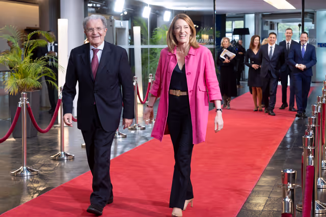 Photo 12: 20th Anniversary of the 2004 EU Enlargement - Arrivals and family photo