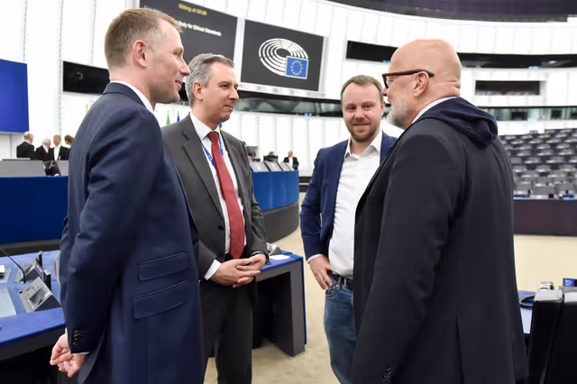 Снимка 32: EP Plenary session - Interinstitutional Body for Ethical Standards