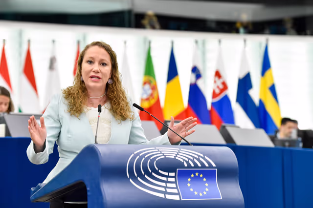 Снимка 16: EP Plenary session - Interinstitutional Body for Ethical Standards