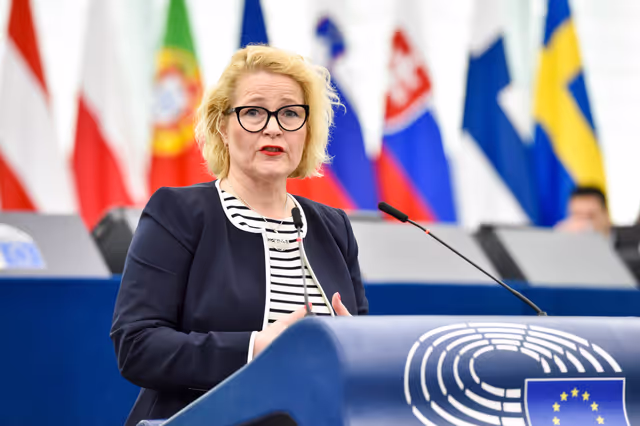 Снимка 10: EP Plenary session - Interinstitutional Body for Ethical Standards