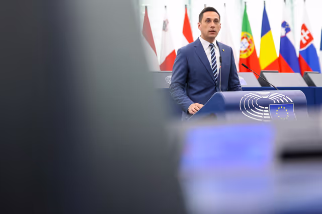 Valokuva 6: EP Plenary session - Pre-enlargement reforms and policy reviews