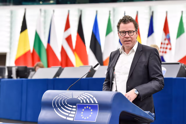 Photo 17: EP Plenary session - Framework of measures for strengthening Europe’s net-zero technology products manufacturing ecosystem (Net Zero Industry Act)