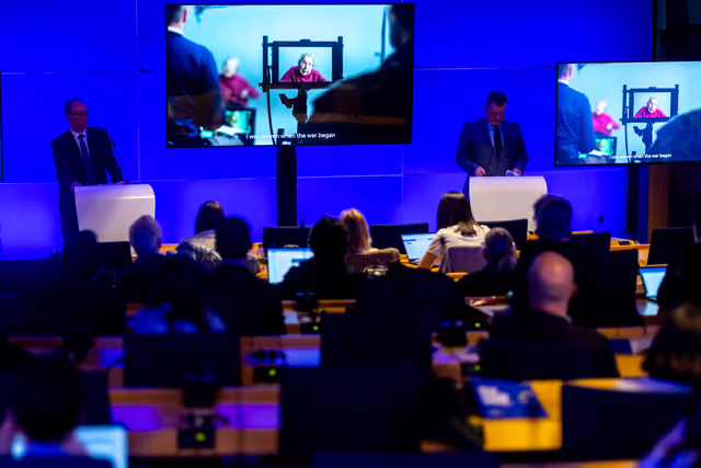 Photo 14: Media event - 2024 European Election campaign briefing