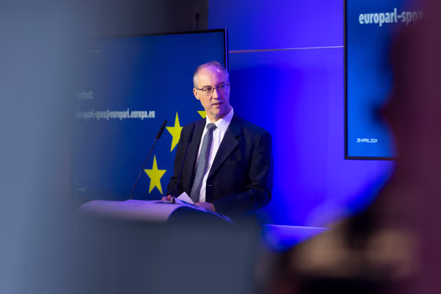 Photo 21: Media event - 2024 European Election campaign briefing