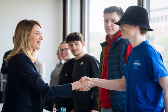 Official visit by Roberta METSOLA, EP President to Berlin (Germany) - Round-table discussion with young people