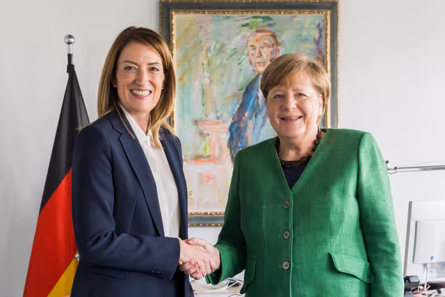 Fotagrafa 1: Official visit by Roberta METSOLA, EP President to Berlin (Germany) - Meeting with Angela MERKEL, Former German Chancellor