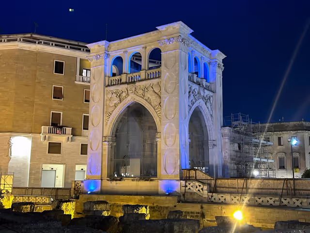Photo 6: Illuminations: One month to go across the EU.