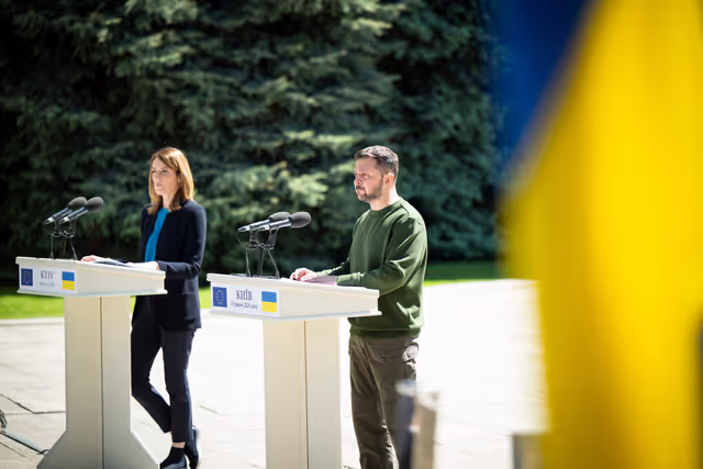 Fotografie 4: Roberta METSOLA, EP President, in Kyiv (Ukraine) on Europe Day - Meeting with Volodymyr ZELENSKYY, President of Ukraine