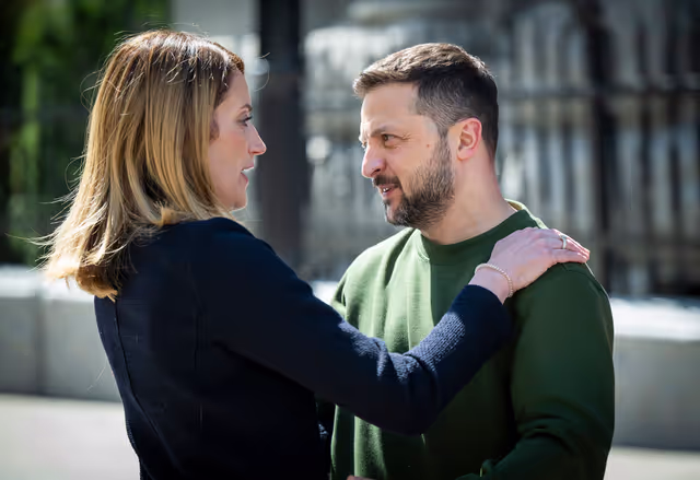 Fotografie 1: Roberta METSOLA, EP President, in Kyiv (Ukraine) on Europe Day - Meeting with Volodymyr ZELENSKYY, President of Ukraine