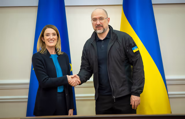 Fotografie 6: Roberta METSOLA, EP President, in Kyiv (Ukraine) on Europe Day - Meeting with Denys SHMYHAL, Ukrainian Prime Minister