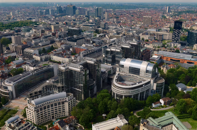 Zdjęcie 45: Aerial view of the European Parliament in BrusselsAerial view of the European Parliament in Brussels