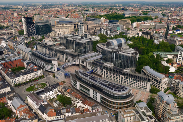 Zdjęcie 21: Aerial view of the European Parliament in BrusselsAerial view of the European Parliament in Brussels