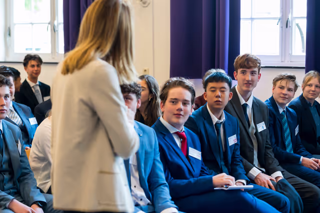 Zdjęcie 10: Official visit by Roberta METSOLA, EP President to Kerkrade (Netherlands) -  Meeting with young people