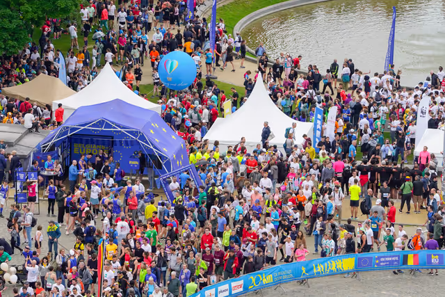 Φωτογραφία 27: Launch of the 20 KM of Brussels race