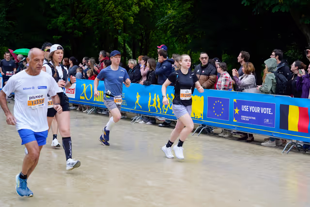 Φωτογραφία 12: Launch of the 20 KM of Brussels race