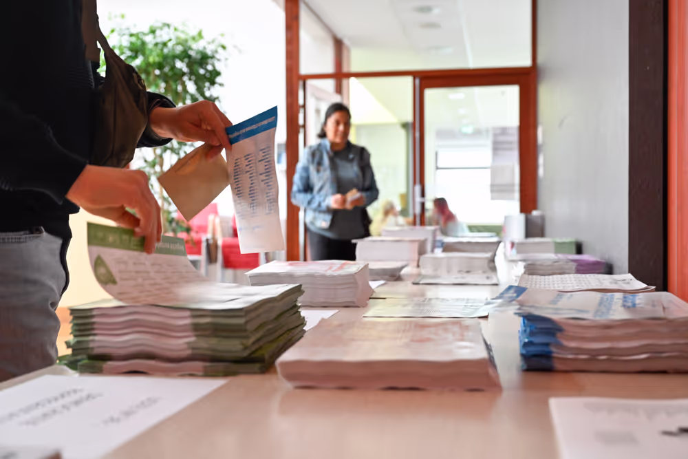 European elections 2024  - Ambiance shots of polling stations in France
