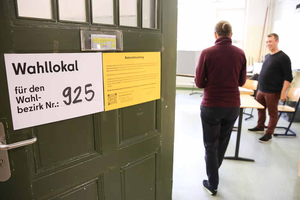 European elections 2024 - Ambiance shots of polling stations in Germany