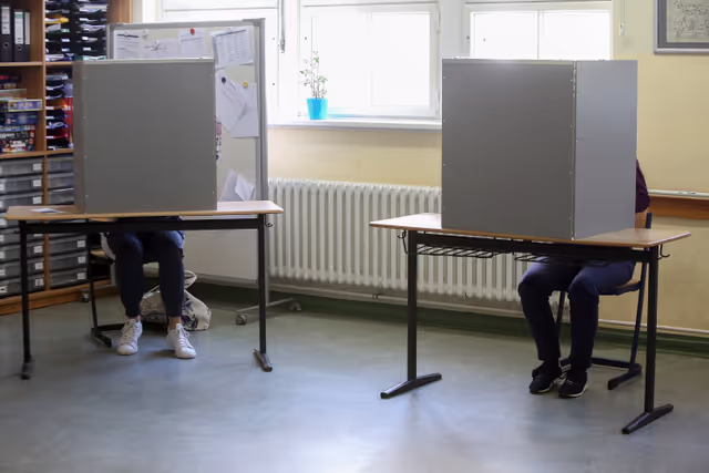 Fotografi 12: European elections 2024 - Ambiance shots of polling stations in Germany