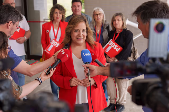 Fotografi 1: European elections 2024 - Ambiance shots of polling stations in Spain