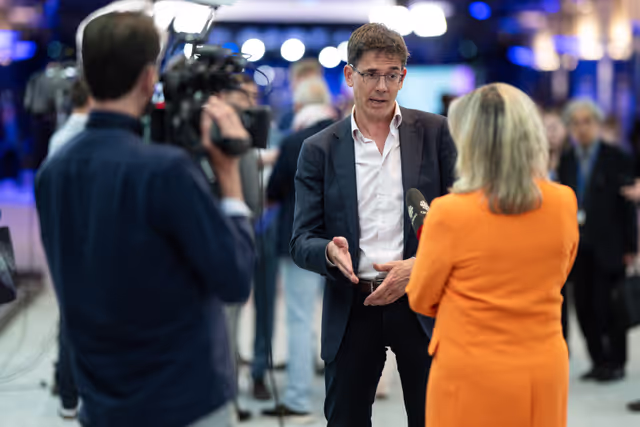 Fotogrāfija 25: European Elections Night 2024