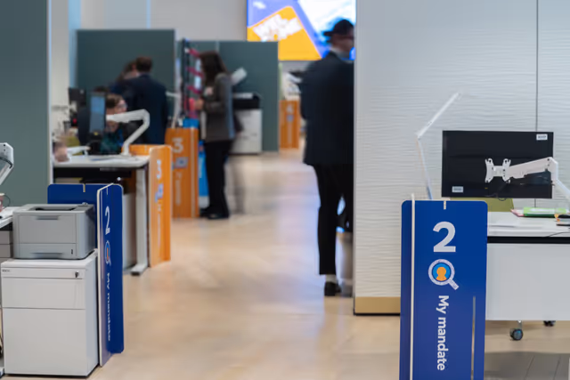 Φωτογραφία 9: Welcome village opening