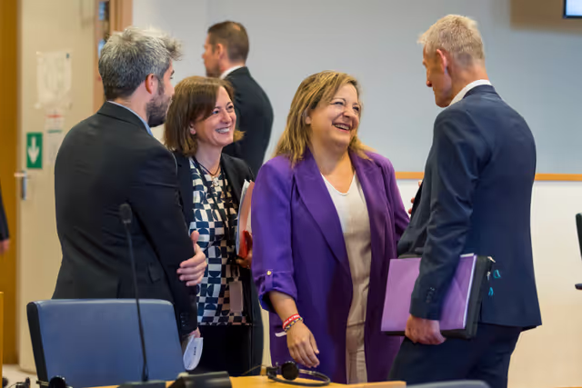 Photo 13 : Meeting of the EP Conference of President