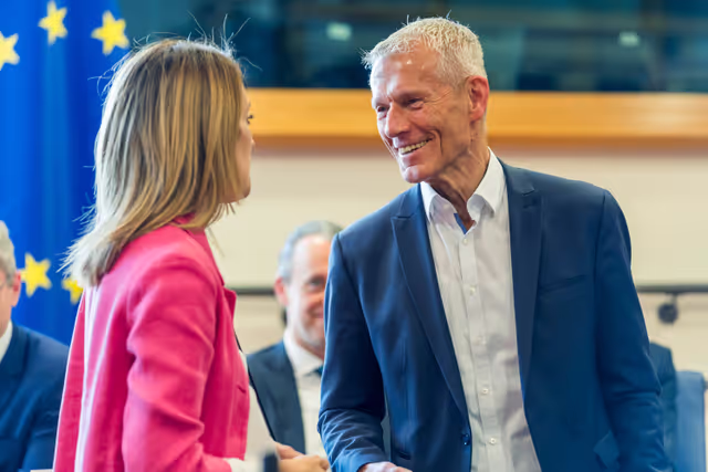 Photo 3 : Meeting of the EP Conference of President
