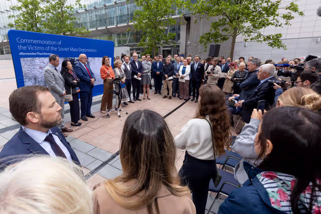 Fotografi 2: Commemoration of the Victims of Soviet Mass Deportations