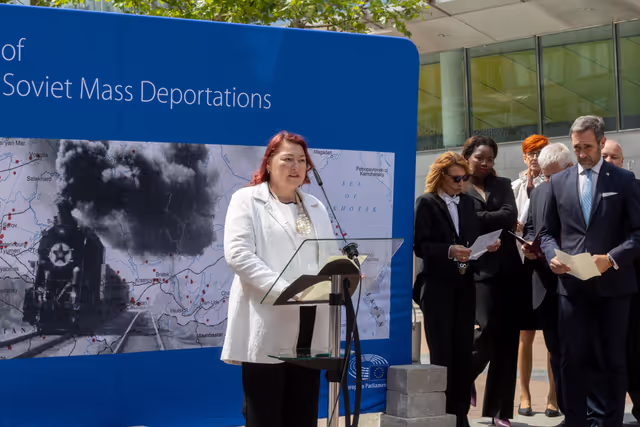 Fotagrafa 14: Commemoration of the Victims of Soviet Mass Deportations