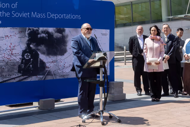 Fotagrafa 11: Commemoration of the Victims of Soviet Mass Deportations